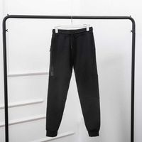 Black Grey Tech Fleece Sport Pantalones Espacio Pantalones de algodón Hombres Bottoms Mens Joggers Camo Ejecutar 3 colores Tamaño asiático M-XXL
