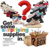 Mystery Box Chinelos Sandálias Estilo Aleatório Escolha Homens Mulheres Treinadores Running Basquete Casual Sapatos Alta Qualidade Surpreendido Presente BlindBox Botas Sneakers 2021