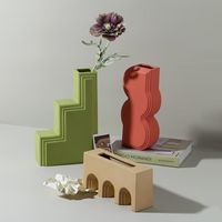 Vases 2021 Vase en céramique géométrique nordique décoration accessoires de la chambre arrangement fleur sèche simple pour homes de bureau Modèle à la maison