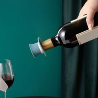 Mutfak Bar Araçları Şarap Stoper Yaratıcı Sihirli Şapka Şekli Silikon Şaraplar Mork Kaymaz Silika Jel Sızdırmaz Şişe Mantar