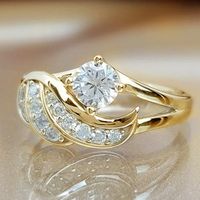 Fashion 18k Gold Angle Wing Ring with Side Stones Elegant Di...