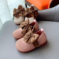 2021 zapatos de primavera y niñas otoño nuevo coreano bowknot fangkou 1 año de edad, pequeña princesa bebé suela suave suela zapatos para caminar