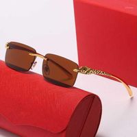 Occhiali da sole Leopard Designer Designer Occhiali da sole Sfumature per donne Mens Heart Vintage Eyewear Gafas de Sol