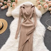 Kadın Kore Örme Elbise Uzun Kollu V Boyun Elastik Ince Kalem Elbiseleri 2022 Sonbahar Seksi Bodycon Bölünmüş Kazak Elbise