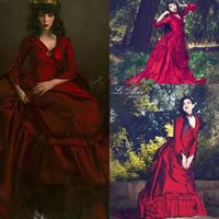 Vintage Mina Dracula Victoria Gelinlik Gelinlikler Uzun Kollu 2022 Gotik Cadılar Bayramı Koyu Kırmızı Bahçe Dantelli Ruffles Artı Boyutu Gelin Elbise