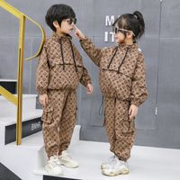 Детская одежда 2021 Новая Чжунда Детская корейская мода Досуг Два куска Мужской и женские