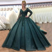Sparkly Moda Koyu Yeşil Artı Boyutu Balo Quinceanera Elbiseler V Yaka Prenses Boncuk Kristaller Tatlı 16 Ruffles Mahkemesi Tren Örgün Akşam Balo Abiye