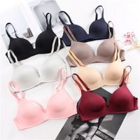 Wire Free Push Up BH Solid Seamls Soft Bras voor Dames Double Breasted Sexy Lingerie Comfort Ademend Bralette Sport Bra
