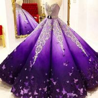 Impresionante gradiente Vestidos de noche Púrpura Perlas Cristalillas Sash Butterfly Appliques Vestido de compromiso Vestido de bola Vestidos de baile