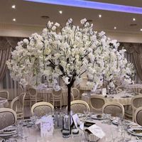 Guirnaldas de flores decorativas 1.5m Altura Altura Cerezo artificial simulación Falso Peach Deseando árboles Arte adornos y centros de boda