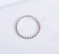 Luxusqualität Punk Band Ring mit Perlenformdesign für Frauen Hochzeit Schmuck Geschenk Have Velet Tasche PS4189
