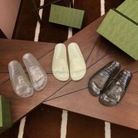 Tasarımcı Erkek Kadın Terlik Glow Şeffaf Kristal Sandalet Yaz Açık Plaj Slaytlar Floresan Sandal Moda Flats Flip Flop Kauçuk Terlik