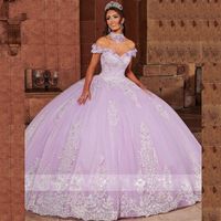 Lilac Quinceanera Vestidos 2022 Off the Shoulder Masquerade Doce 16 vestidos de renda Appliques Beaded Ball Ball Vestido de baile