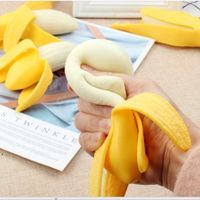 Party Favor Banana Squishy Decompression Toys Squeeze Antistress Novelty Fidget Toy Stress Relief Ventiling Joking I lager CDC02W