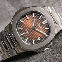 Relógios de pulso 40mm Miyota 8215 Luxury Quadrado Homens Automatic Watch Café Dial Sapphire Vidro SS Pulseira