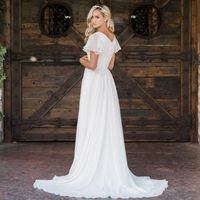 2020 New A-line Chiffon Boho Modest Wedding Dresses With Flutter Sleeves V neck Buttons Back Informal Beach Bridal Gowns Bohemian Robes