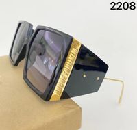 Occhiali da sole per le donne Progettista di lusso Glasses Oversize Quadrato Square Metal Gold Frame Mens Eyewear Specchio di vetro Lente in vetro con scatola