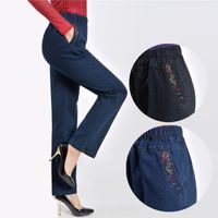 Jeans Mujeres Mujeres 2022 Otoño Invierno Femenino de mediana edad Cintura Alta Plus Pantalones de terciopelo Ladies Pantalones de mezclilla sueltos J01