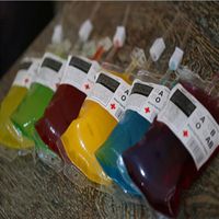 1pc Clear Food Grade Grade PVC Materiale riutilizzabile Energia del sangue Borsa da bevanda Halloween Pouch Puntelli Vampiro 0708018A03