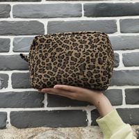 Sacchetti cosmetici leopardo di tela gara magazzino ghepardo sacchetti da toeletta personalizzati con chiusura cerniera Domil106-387