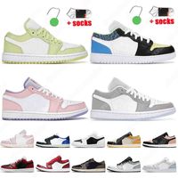With socks Fashion Womens Mens 1 Low 1s Basketball Shoes Wol...