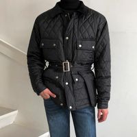 Mäns Down Parkas Syuhgfa Män Bomullskläder 2022 Vinter Koreansk Trend Quilted Jacket Lättviktig Bälte Coat Single Breasted Lapel Clothe