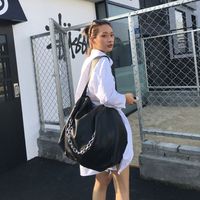 Женская кожаная сумочка черные женские сумки 2021 новых роскошных дизайнерских брендов большой емкости PU магазинная сумка большая повседневная мягкая сумка