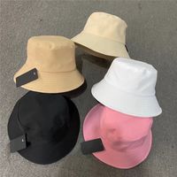 Gorro de cubo Diseñador Sun Capilla de béisbol Hombres Mujeres de moda al aire libre Playa de verano Sunhat Fisherman Hats 7 Color