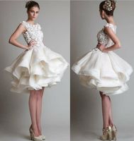 Краткое кружевное каскадное платье с оборками свадебное платье Bateau Cap рукава без спинки колена шифоновый пляж.