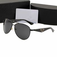 2021 Top Gafas de sol de diseño de alta calidad Moda Hombres Mujeres Sunglass Sunglass Sun Glasses Anti UV UV400 Retro Estilo degradado Color Lente Gafas de gafas