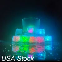 Multi Color LED Cube de hielo Sensor de líquido Parpadeando Parpadeante Brilla intensamente iluminada Cubos para bebidas Bares de bodas Fiesta Navidad Uisalight