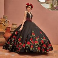 Sexy Vestido de 15 Años Black Quinceanera Abiti con ricamo Sweet 16 Dress Skirt Pulffy Gonna Moxican XV Años