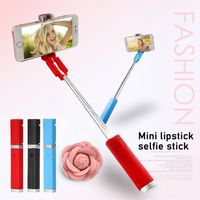 Mini Ruj Selfie Sopa Kolay Taşıma Taşınabilir Telefon Selfie Sopa Uzatılabilir El 63mm Evrensel Ses Bağlı Selfie Samsung Huawei Xiaomi Moto Için