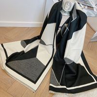 Bayan Kış Bayan Eşarp Klasik Desen Baskı Sıcak Atkılar Yüksek Kaliteli Kamelya Tasarım Şallar Moda Battaniye Havlu 180 * 70 cm Şal