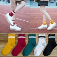 Männer und Frauen Einweg-Socken für Geschäftsreise Atmungsaktive Baumwollsocken im Freien Sport Schöne Hohe Qualität S2