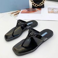 Sandalias de moda para mujer Suela plana cómoda Roman Beach zapatos 2021 zapatillas zapatillas de deporte de las mujeres