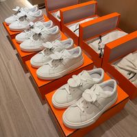Kadın Adam Koşucular Eğitmenler Ayakkabı Kadın Kelly Toka Beyaz Casul Ayakkabı Erkekler Deri Gül Altın Gümüş Tokalar Sneakers Üst Tasarımcı Çiftler Sneaker Büyük Boy 35-45