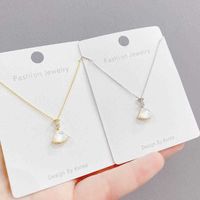Pendant Necklaces Small Skirt Necklace Women's Fashion Fan-shaped Clavicle Chain White Shell Item Jewelry Wholesale