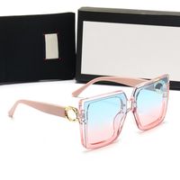 여름 품질의 유명 선글라스 대형 평평한 탑 레이디스 안경 체인 체인 여성 스퀘어 프레임 패키징 상자 색조 색조 Sonnenbrillen