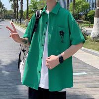Camicie casual maschile estate maschile streetwear streetwear manica corta verde/bianco/nero di colore sciolto di tendenza bavande taglialette m-2xlmen's