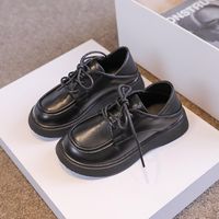 Chaussures plates Enfants en cuir 2022 Spring Boys Fashion British Style Lacet-Up Étudiant Filles décontractées G677