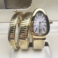 Fashion Ladies Quartz Watch 18K Gold Case White Dial Dono Bracciale in acciaio inossidabile Premium per donne