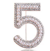 패션 브로치 편지 5 풀 크리스탈 모조 다이아몬드 핀 여성 파티 진주 꽃 번호 브로치 보석 선물