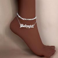 Tornozinhos de tornozeleiras de uma camada de várias camadas de coloração de prata dourada pulseira de letra babygirl para mulheres verão descalço de jóias de corrente do pé de cristal brilhante