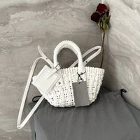 22SS Designers Totes Handbags Fomen Women Bistro Woven Basket Basket Bistro Summer Bage Fashion Bandon Posses à bandoulière mini sac d'embrayage