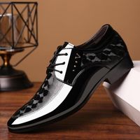 Zapatos de vestir hombres de cuero de cuero tallado italiano formal oxford plus talla PU Oficina de negocios Luxury