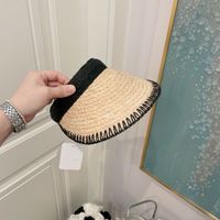 Szerokie brzegowe czapki kobiety ręcznie tkany hak Raffa Shade Designer Summer Nowa litera