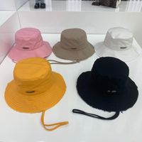 قبعات واسعة الحافة مصممة فاخرة امرأة الصيف جاكيم لو بوب Artichaut دلو القبعة المعدنية شعار داخلي العلامة التجارية ملصقات