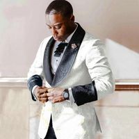 Brand New White Embossing Groom Tuxedos Black Lapel Groomsman Wedding 3 Piece Suit Popular Men Business Prom Jacket Blazer Jacket Pants Tie Vest 2258