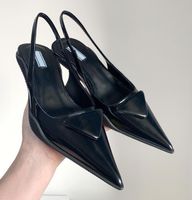 Moda Fırçalanmış Bayan Sandalet Yüksek Topuklu Yaz Casual Kadın Çevirme Lady Ayakkabı Düz ​​Bayanlar Loafer Hakiki Patent Deri Terlik Tasarımcı Lüks